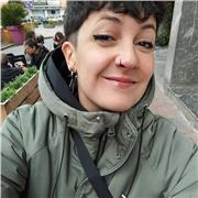 Soy Patricia, profesora de francés con el título DALF C2 de francés y 12 años de experiencia.